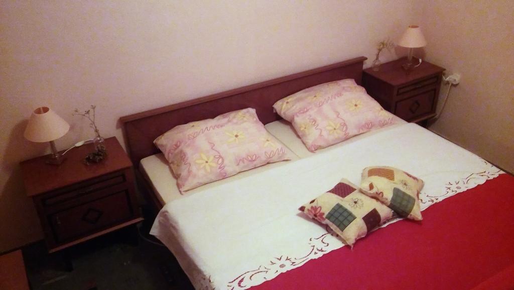 Apartmani Conar Велики Дрвеник Екстериор снимка
